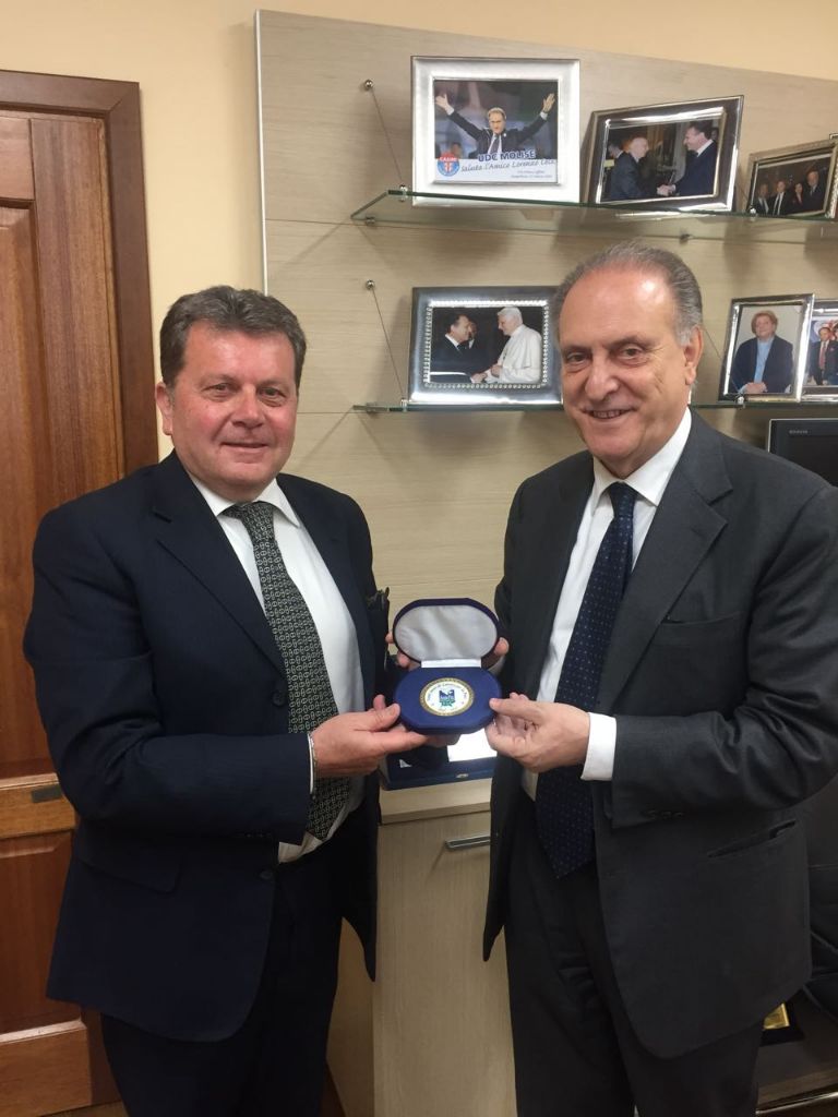Incontro con l'Onorevole Cesa