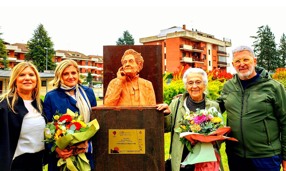 Asti omaggia Rita Levi Montalcini: inaugurata la statua davanti all’Ospedale Cardinal Massaia Asti omaggia Rita Levi Montalcini: inaugurata la statua davanti all’Ospedale Cardinal Massaia